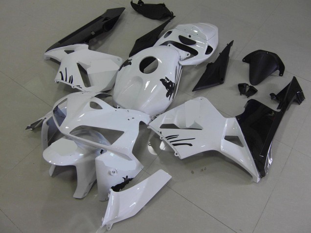 Blanco con Especial Calcomanías Carenado Moto CBR 600 RR 05-06 Blanco con Especial Calcomanías Carenado Moto CBR 600 RR 05-06